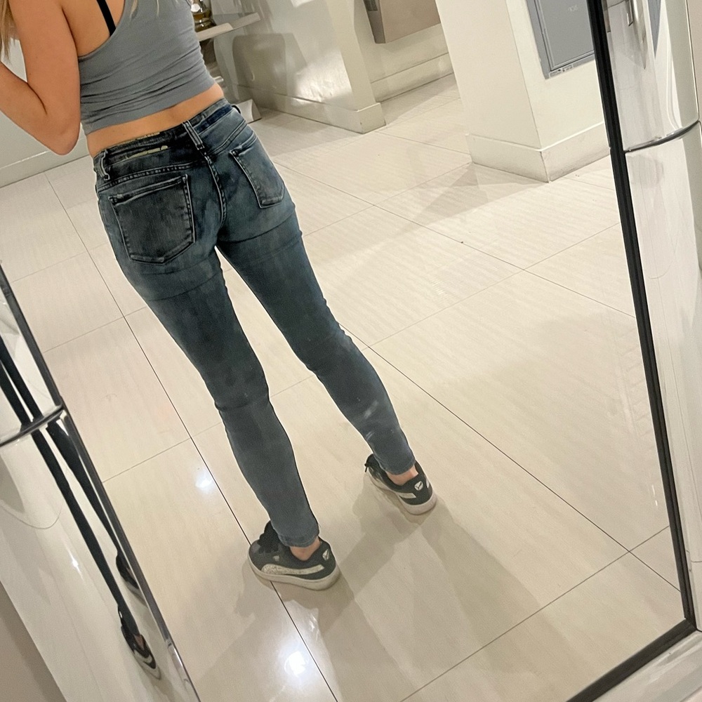 IRO rosy distressed jeans no rips or holes 26